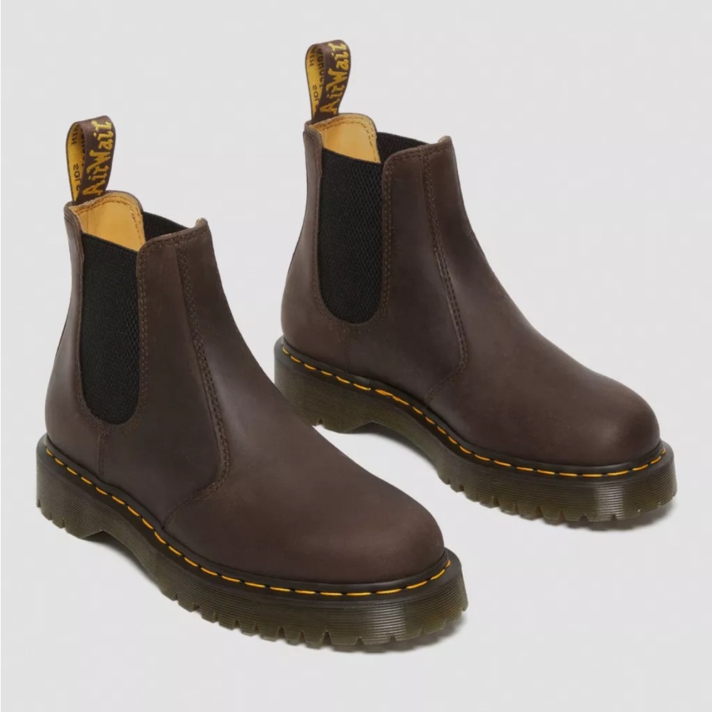 EUC Dr. Martens Bex Crazy Horse Leather Chelsea Boots 2976 US 7